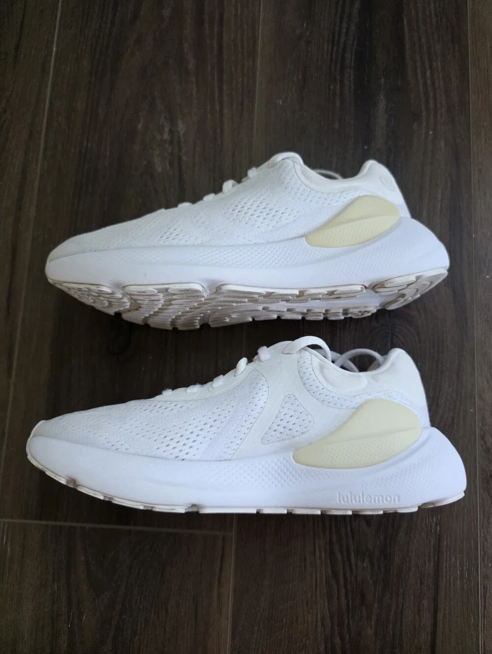 lululemon Beyondfeel Women’s 8 White Athletic Sneakers with Cream Accents